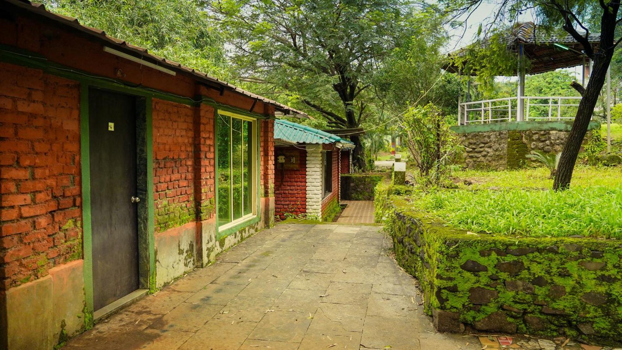 Whispering Peepul Resort Badlapur Exteriér fotografie